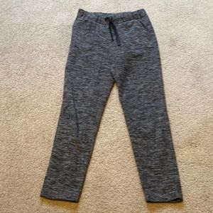 These are great joggers for running and relaxing.